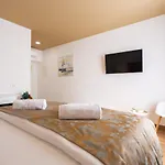 בית הארחה Luxury Fetivi