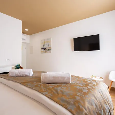 Casa de hóspedes Luxury Fetivi