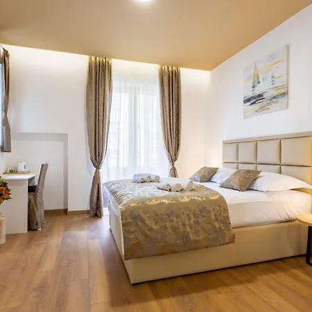 Konukevi Luxury Fetivi Split