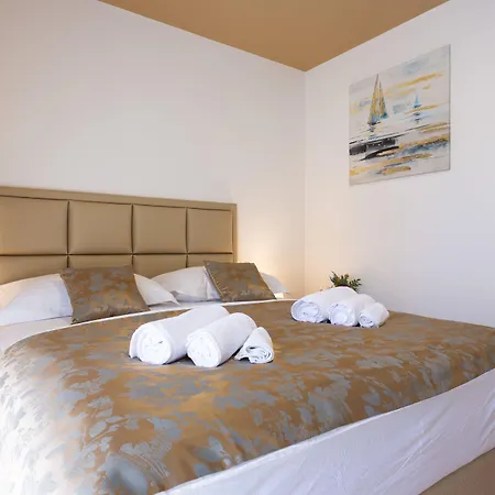 Luxury Fetivi 4* Spalato